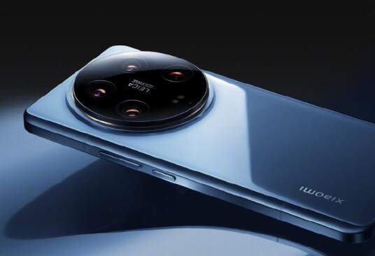 九游app：比華為更硬！小米14 Ultra搭載小米龍晶玻璃、龍晶陶瓷