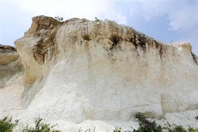 稀土爭奪戰打響！澳大利亞驅逐中企要求中企60天出售8000萬股權(圖13)
