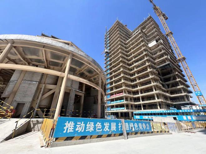 主體結構封頂！黃浦江畔新地標“加載中”(圖4)