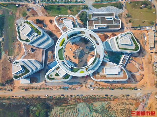 九游官網入口：圍擋后面丨長沙首個“天空之廳”年底交付啟用