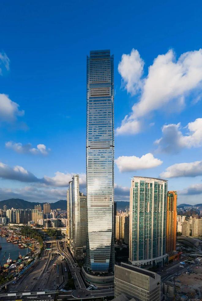 484米！香港第一高樓！環球貿易廣場中國排名第九(圖5)