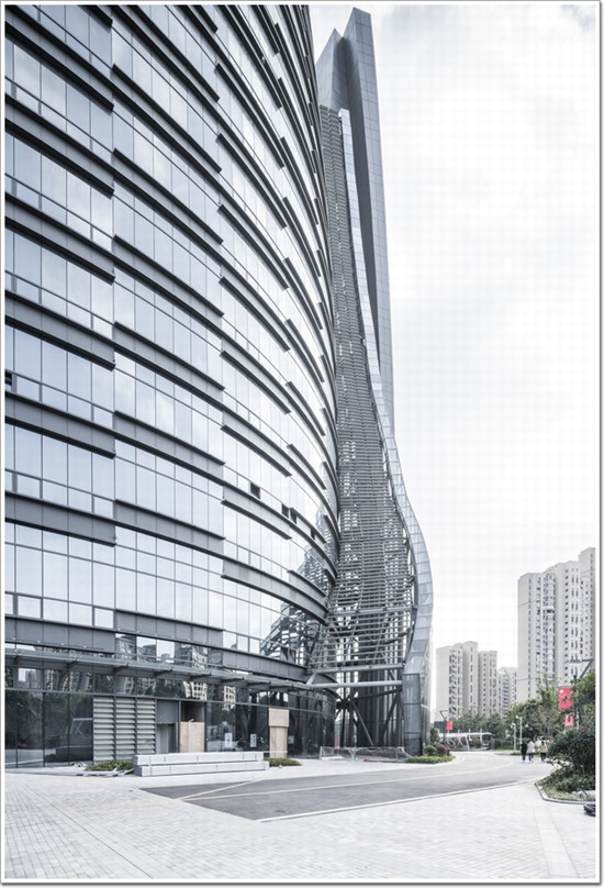 九游官網(wǎng)入口：科技重構(gòu)建筑：從數(shù)字賦能到價(jià)值升維