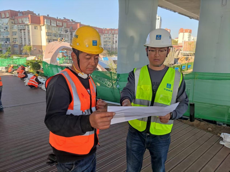 實干筑夢 創(chuàng)新攀峰：中建筑港孫新杰的十年匠造之路(圖3)