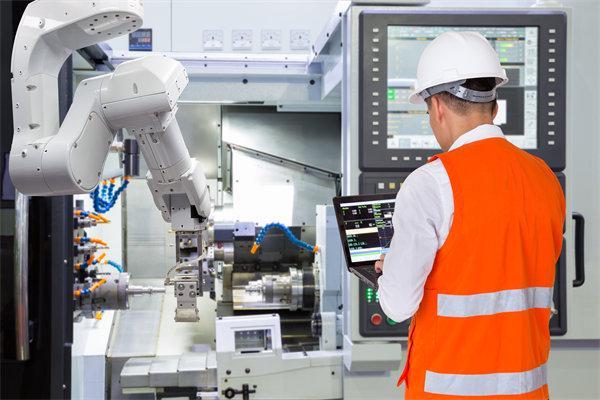 哪個精益生產咨詢公司最實戰適合制造企業現場改善？